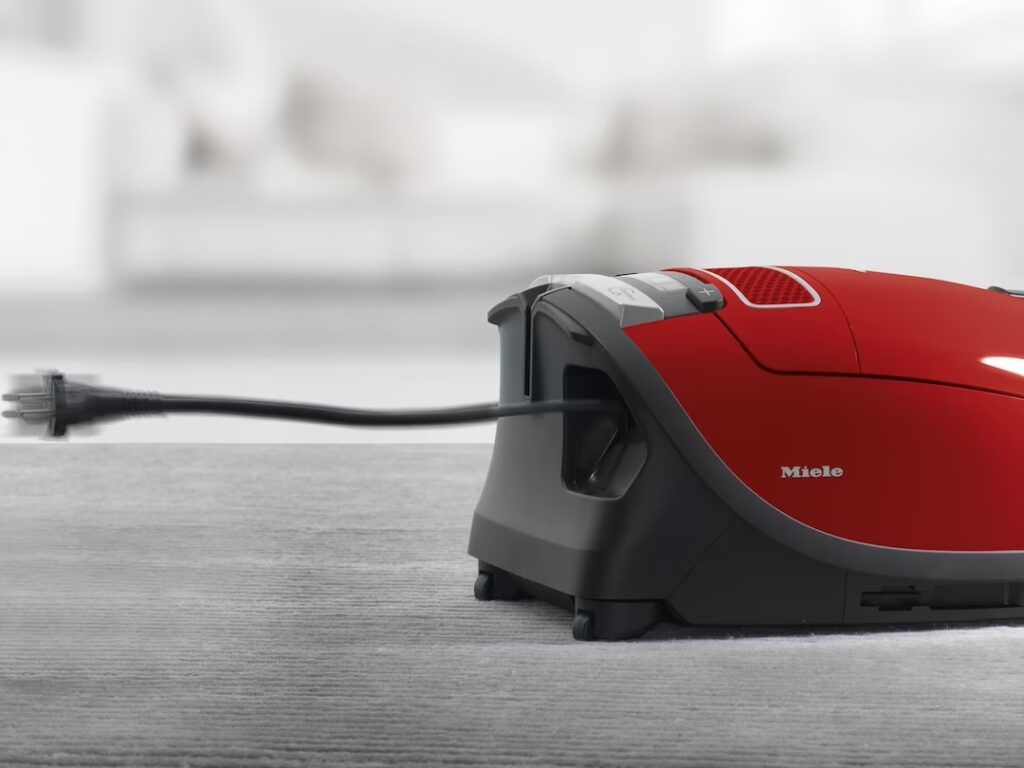 Miele Complete C3 Cat & Dog Autumn red| 12137590