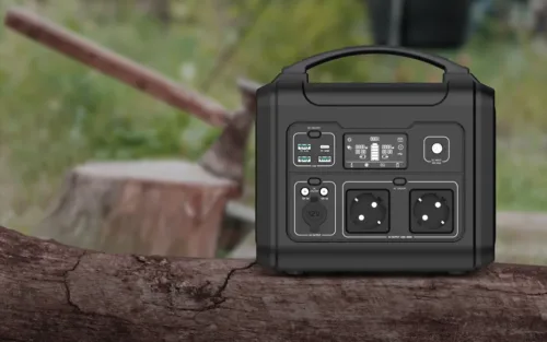 EZVIZ UK Socket Power Station 607Wh, Usb-C, Supports Solar Panel, Smart Display PS600